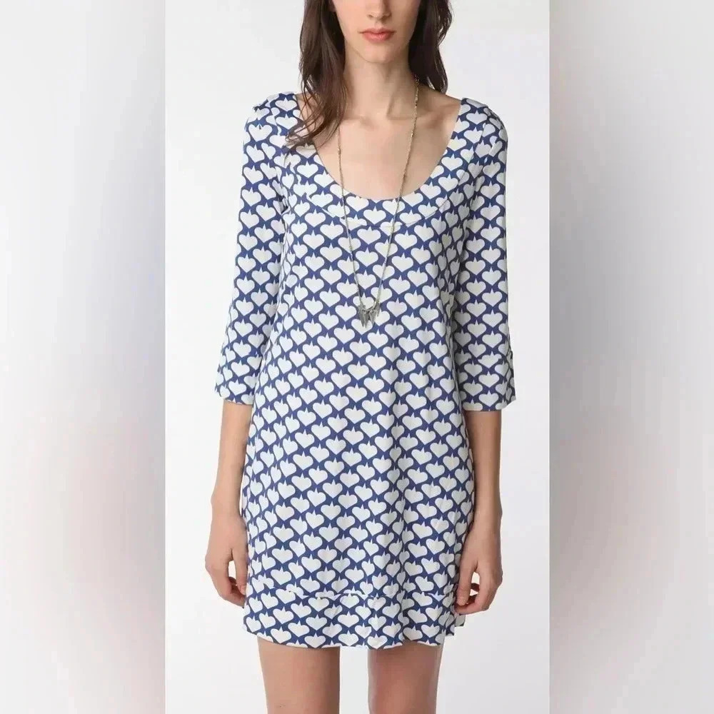 Vintage '90s Diane von Furstenberg Printed Dress Sz 4 100% Silk